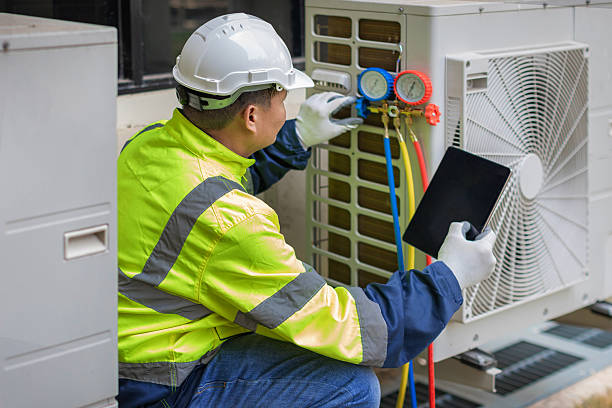 Professional Hvac technician working in Linden, CA